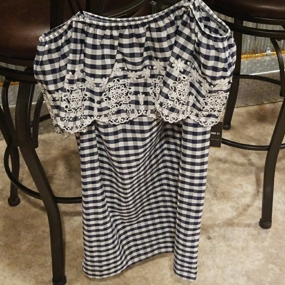 NWT Forever 21 off the shoulder dress